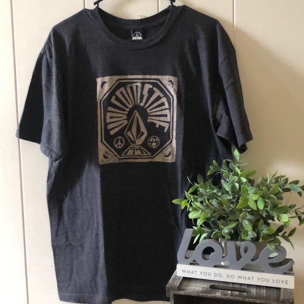 💎 VOLCOM 💎 Men’s T-Shirt